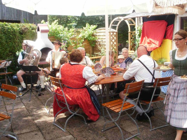 Hubertus Biergarten