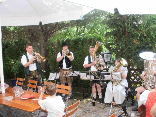 Hubertus Biergarten