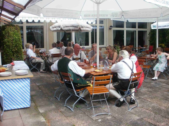 Hubertus Biergarten