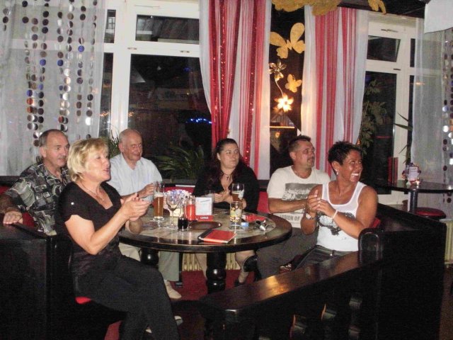 Karaoke im Tanzcafe Hubertus