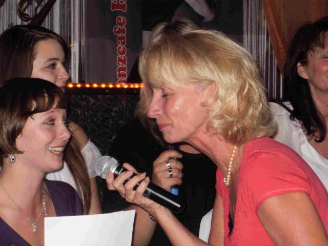 Karaoke im Tanzcafe Hubertus
