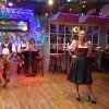 Modenschau Leo-Dirndl